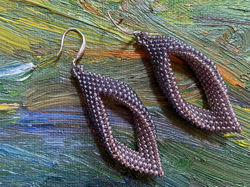 Drop earrings - Mauve and Lilac colored beads