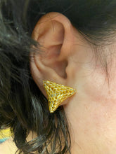 Load image into Gallery viewer, Triangle earrings - Gold Hexagon beads
