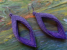 Load image into Gallery viewer, Drop earrings - Lavender permafinish beads outside and Grape metallic beads inside
