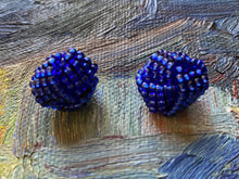 Load image into Gallery viewer, Knot earrings - Blue with black lined beads
