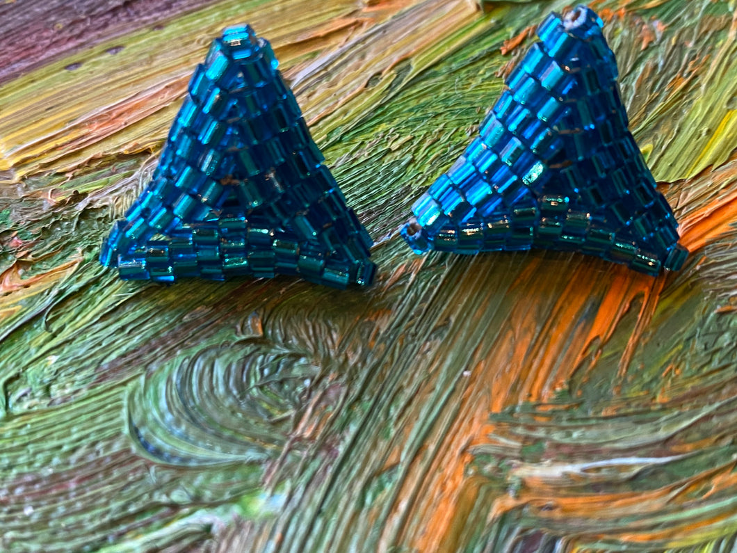 Triangle earrings - Dark aquamarine hexagon beads