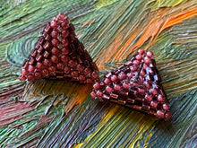 Load image into Gallery viewer, Triangle earrings - Rose Luster round and Dark Mauve hexagon beads
